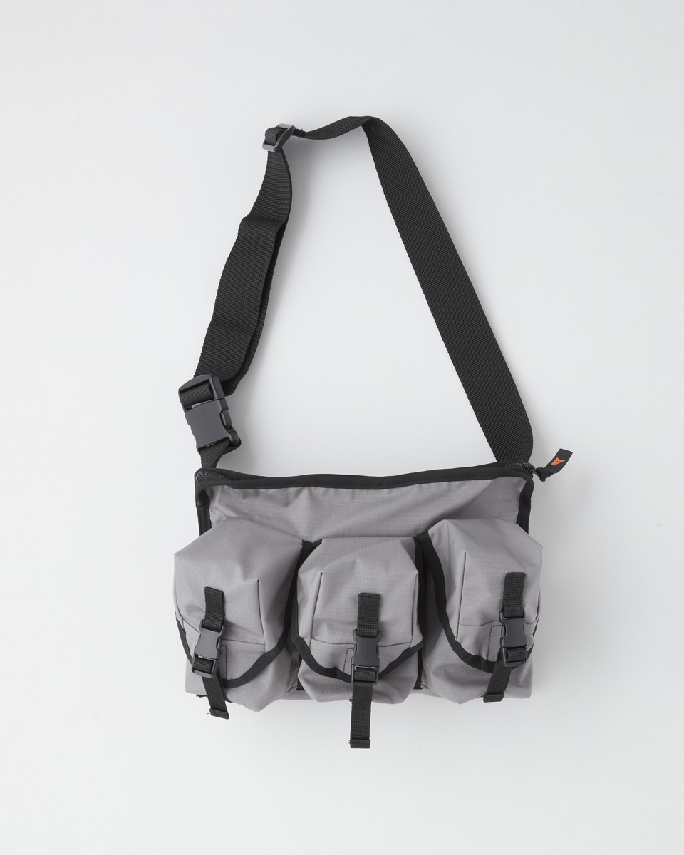 Ark Air Chest Rig チェスト リグ バッグ グレー Goods バッグ Traditional Weatherwear トラディショナル ウェザーウェア 公式通販オンラインストア