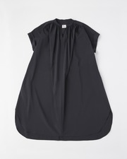 GATHERD CAFTAN LONG SHORT-SLEEVED ONEPIECE 詳細画像 ブラック 11