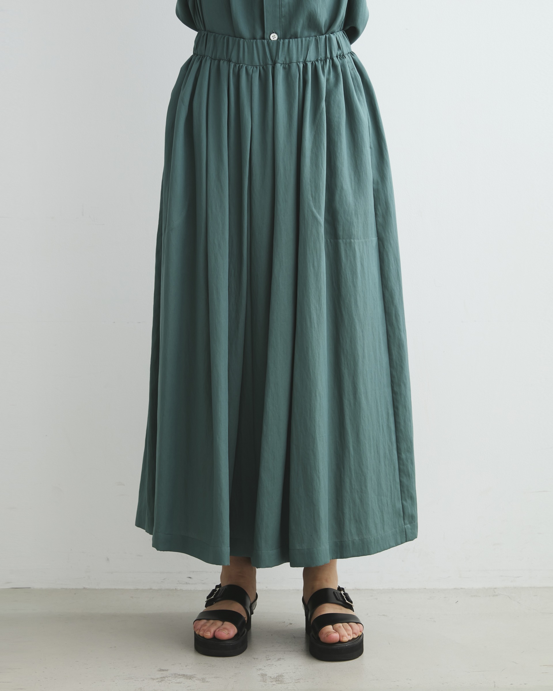 GATHERED VOLUME CULOTTE PANTS ギャザード ボリューム キュロット