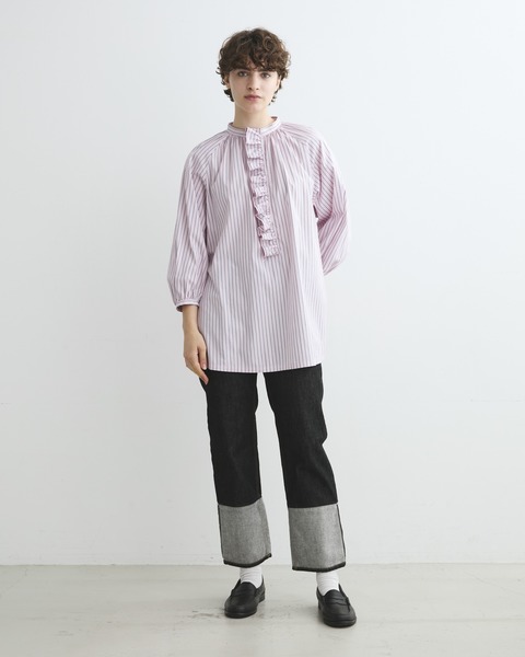 GATHERED PLACKET STAND COLLAR SHIRT