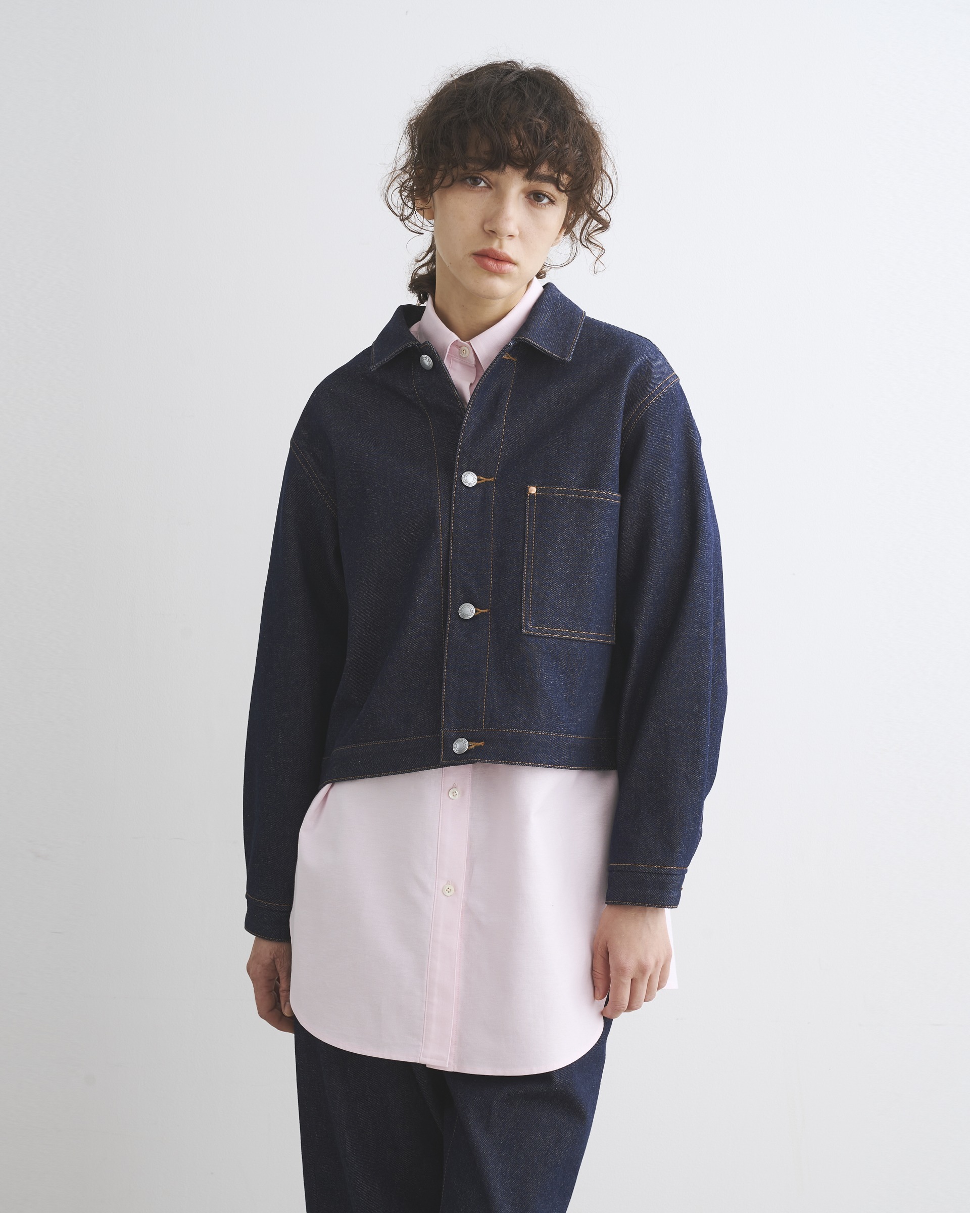 ERITH エリス｜インディゴ×金茶ステッチ｜ウィメンズ｜アウター  